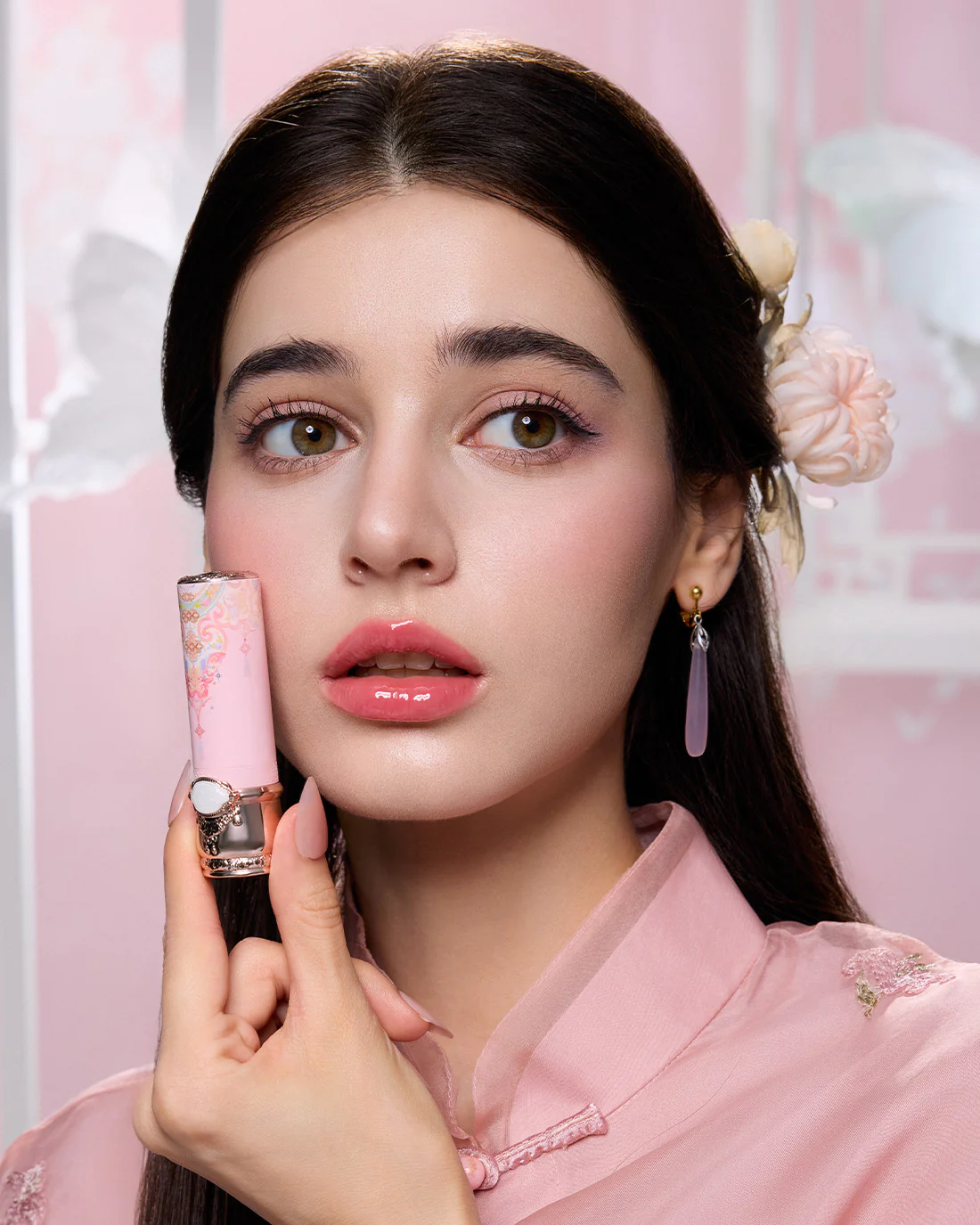 Butterfly Cloud Collar Glossy Lipstick - Image 45