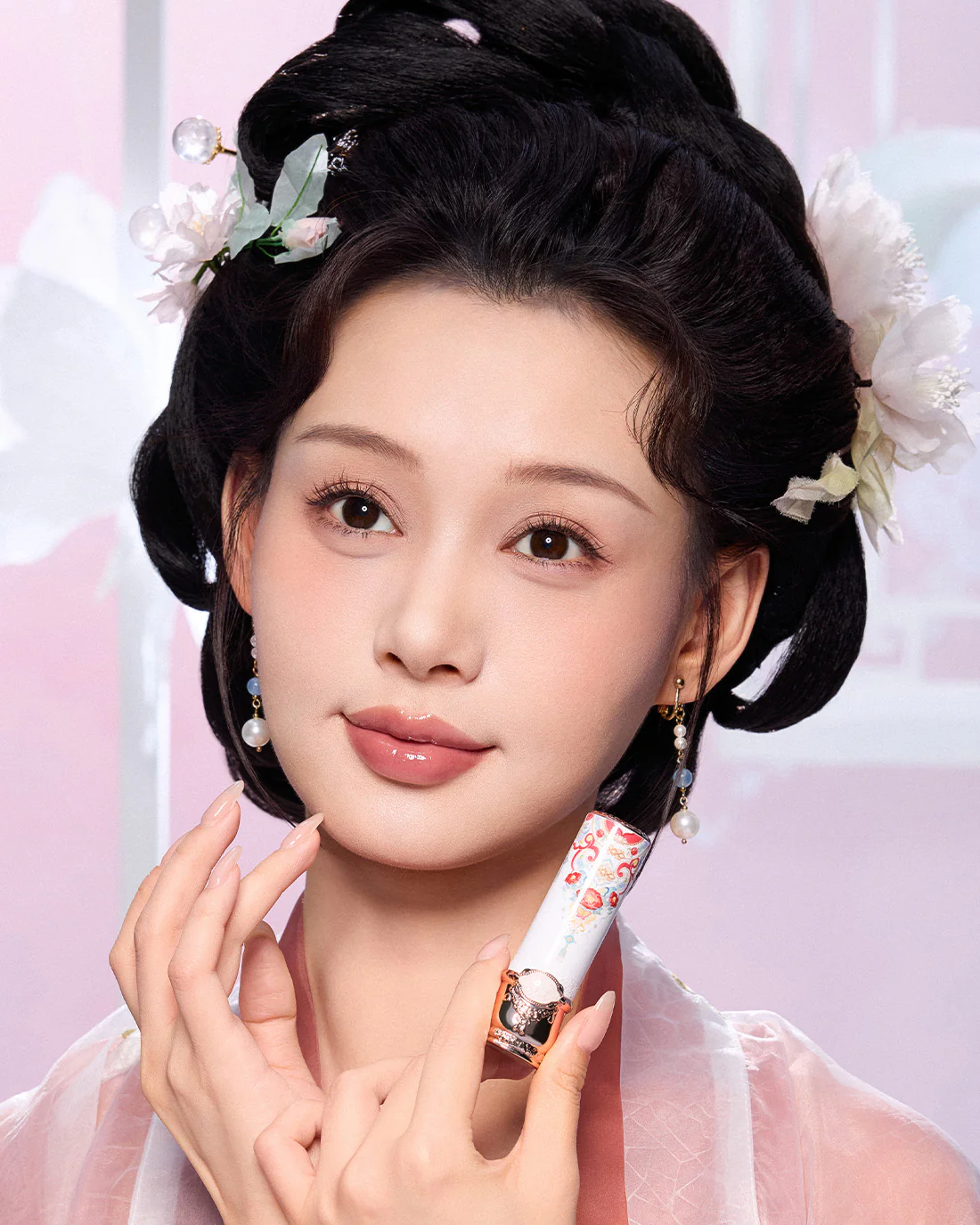 Butterfly Cloud Collar Glossy Lipstick - Image 67