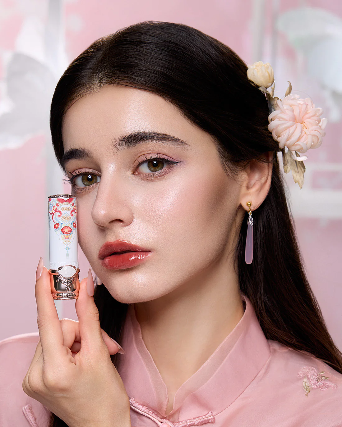Butterfly Cloud Collar Glossy Lipstick - Image 76
