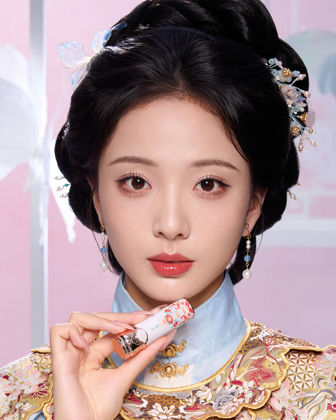 Butterfly Cloud Collar Glossy Lipstick - Image 77