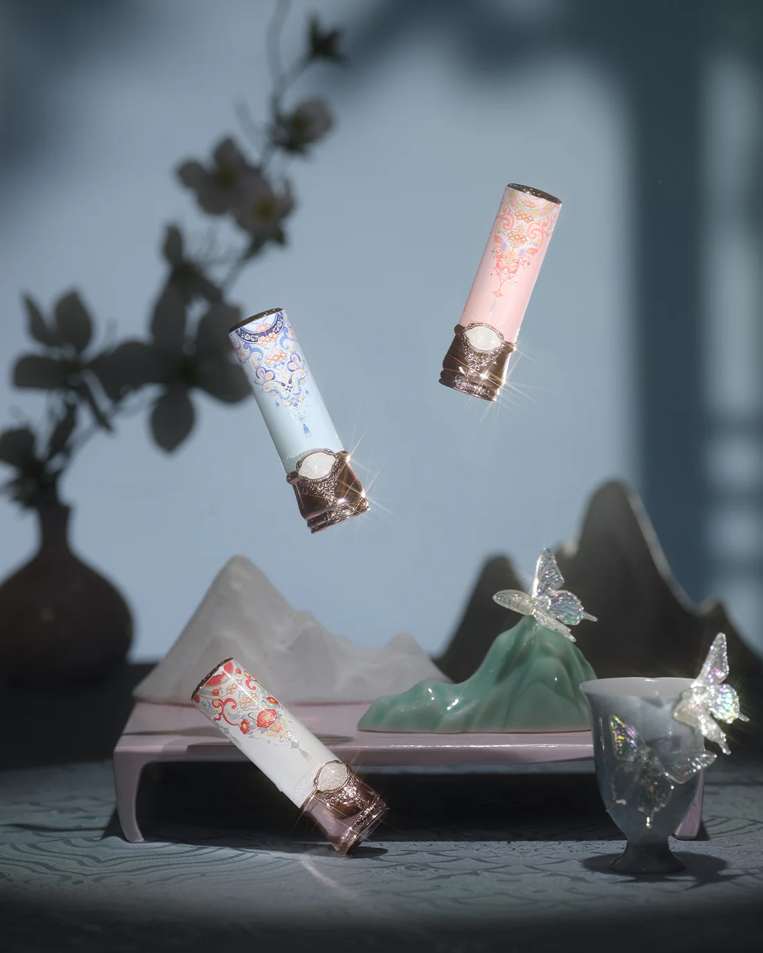 Butterfly Cloud Collar Glossy Lipstick - Image 8