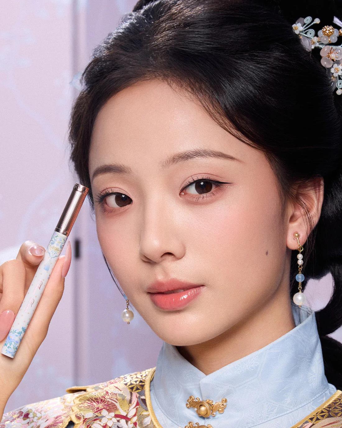 Butterfly Cloud Collar Liquid Eyeliner - Image 6