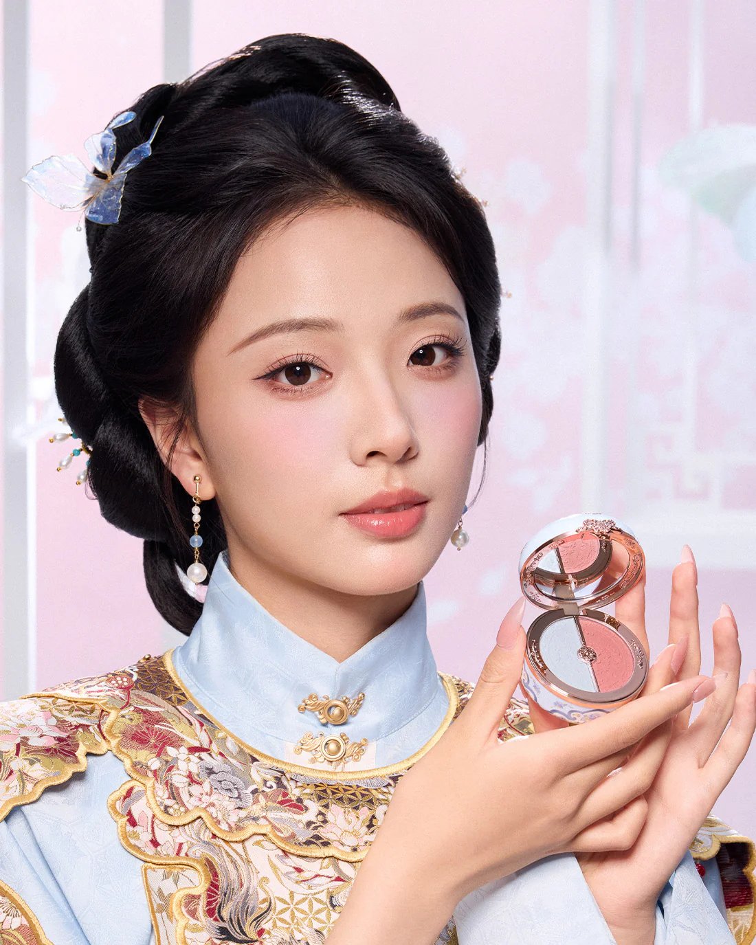 Butterfly Cloud Collar Rouge Box Highlighting & Blush Duo Powder - Image 14