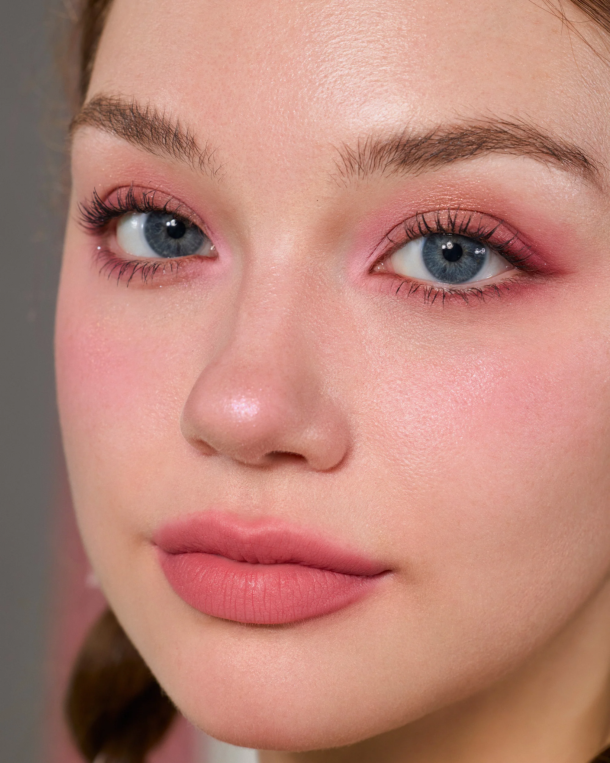 Strawberry Cupid Makeup Palette - Image 8
