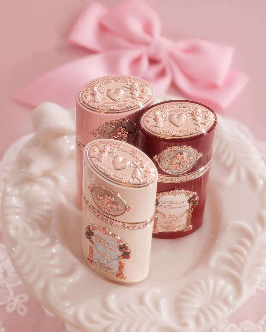 Strawberry Kiss Delight Set - Image 5