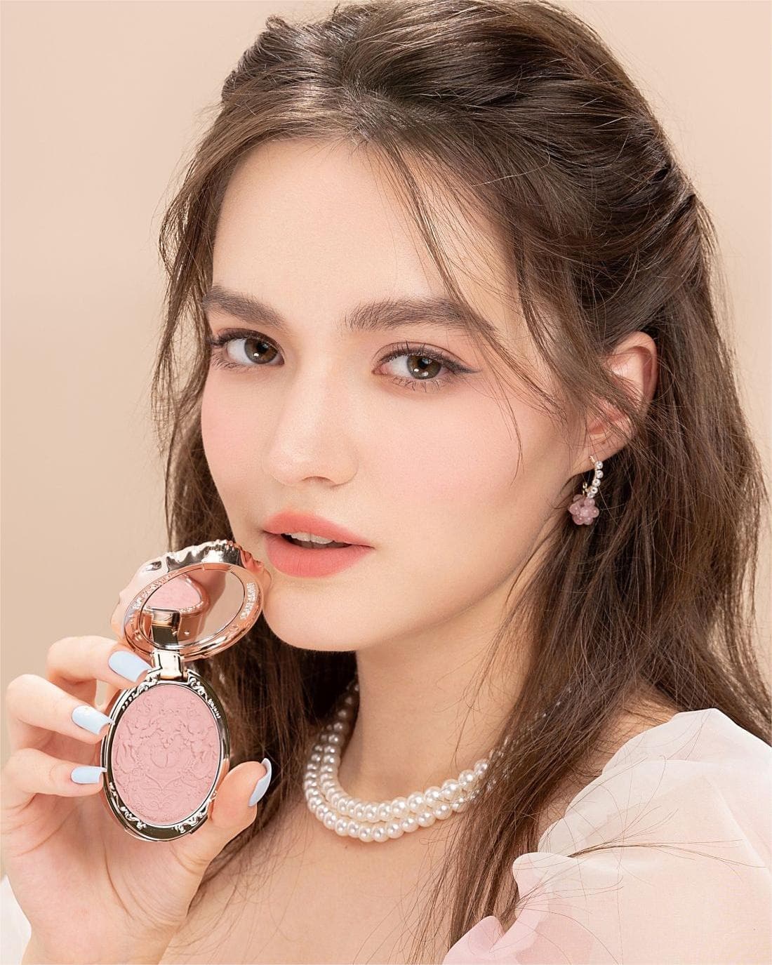 Strawberry Rococo Embossed Blush - Image 4