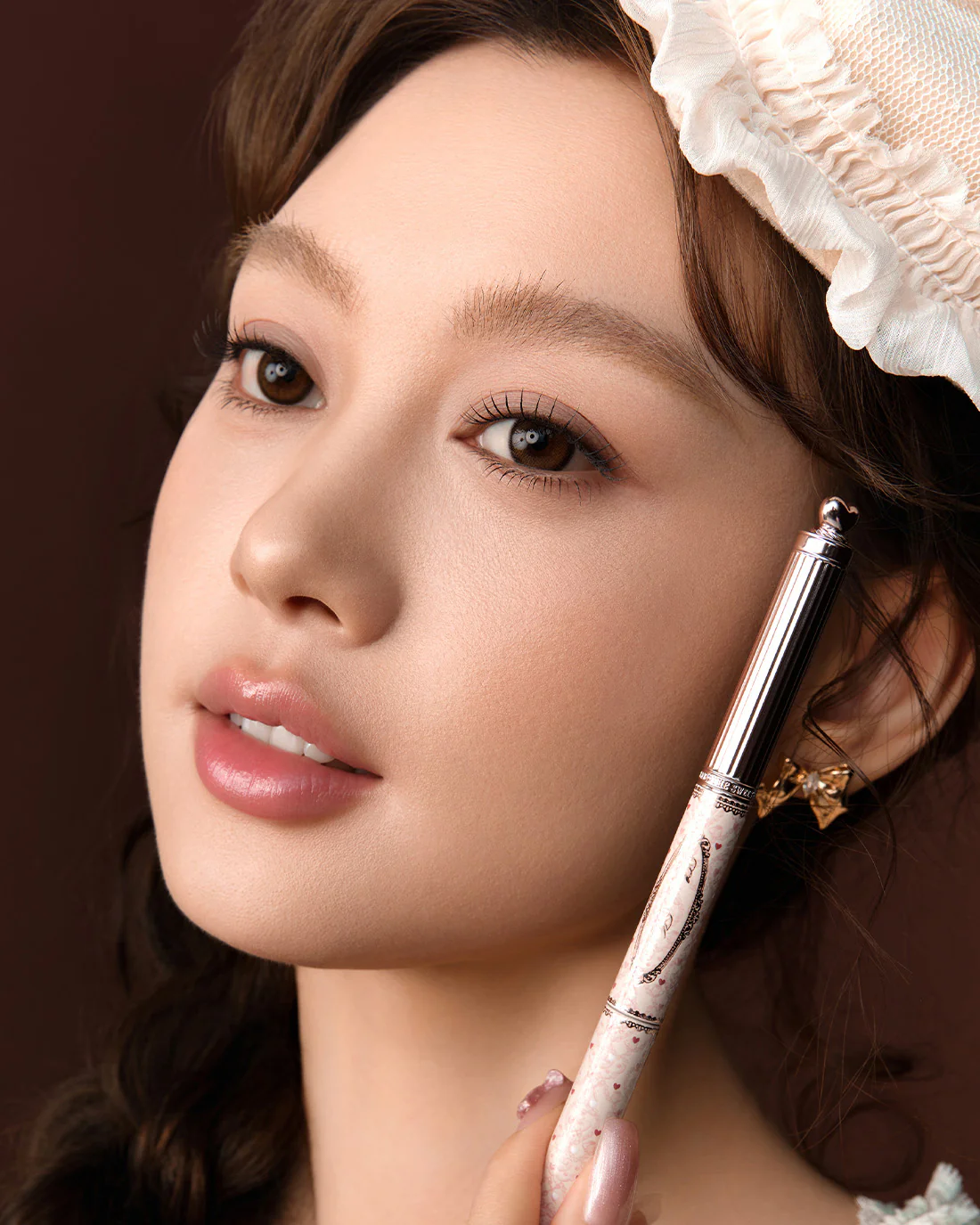 The Sweetie Bear Dual-Ended Brow Gel & Pencil - Image 17