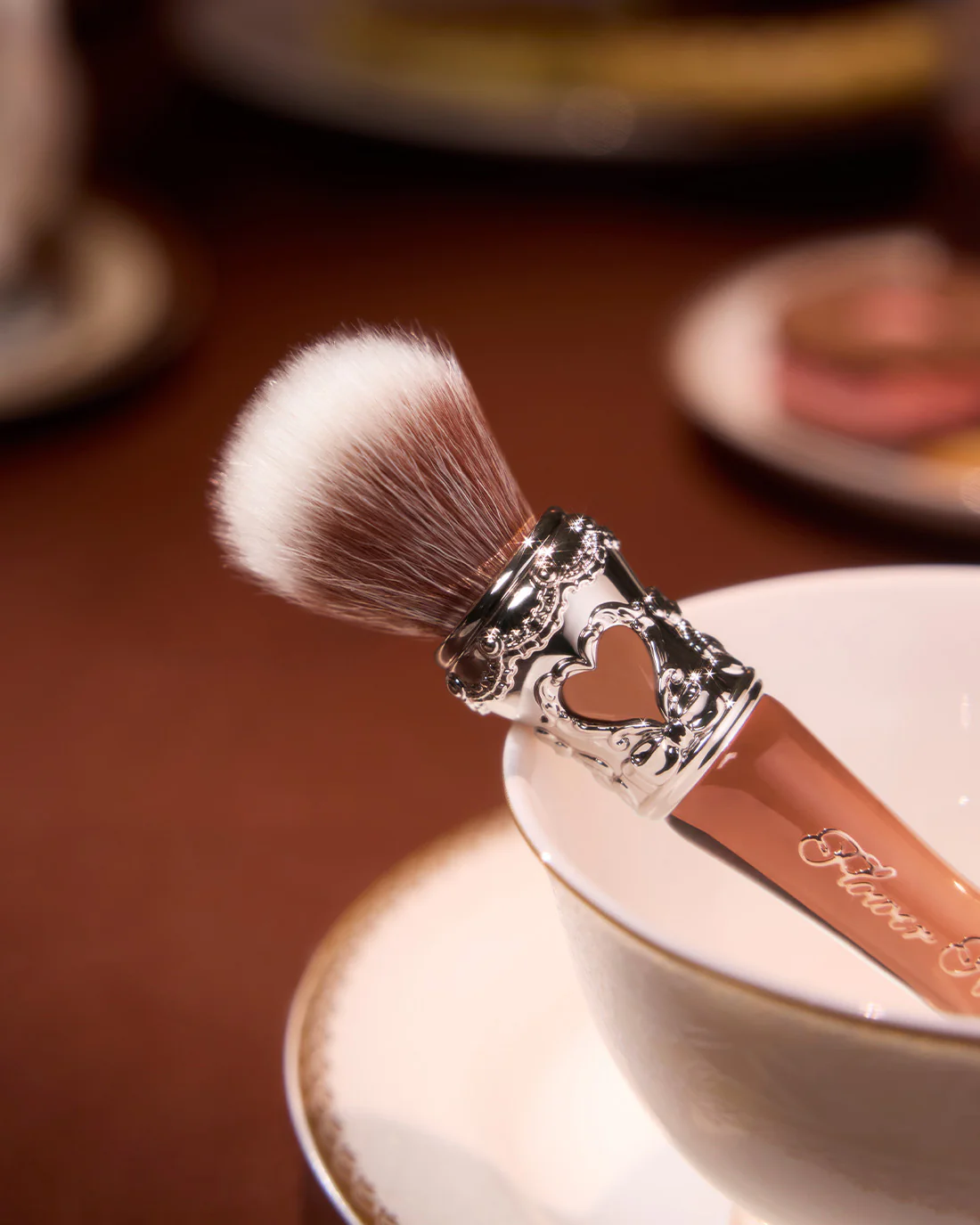 The Sweetie Bear Rounded Blush Brush - Image 7